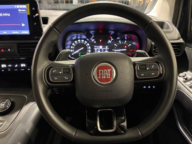 ドブロ マキシ 正規認定中古車 ワンオーナー 禁煙車 ETC ドライブレコーダー AppleCarPlay&AndroidAuto対応ディスプレイオーディオ LEDヘッドライト(42枚目)