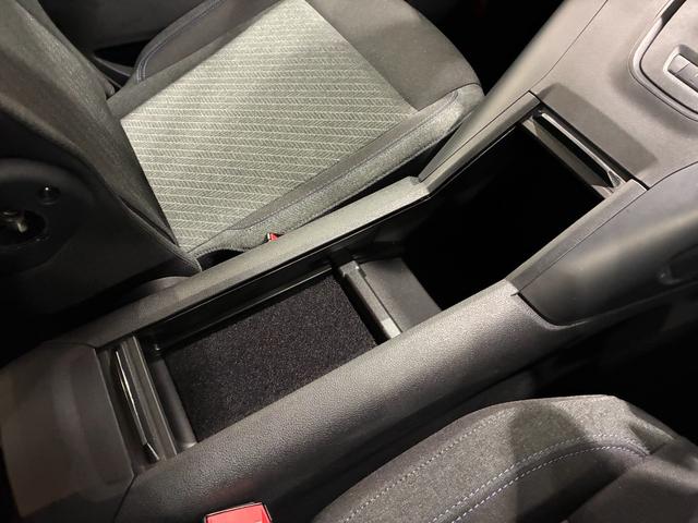 ドブロ マキシ 正規認定中古車 ワンオーナー 禁煙車 ETC ドライブレコーダー AppleCarPlay&AndroidAuto対応ディスプレイオーディオ LEDヘッドライト(53枚目)