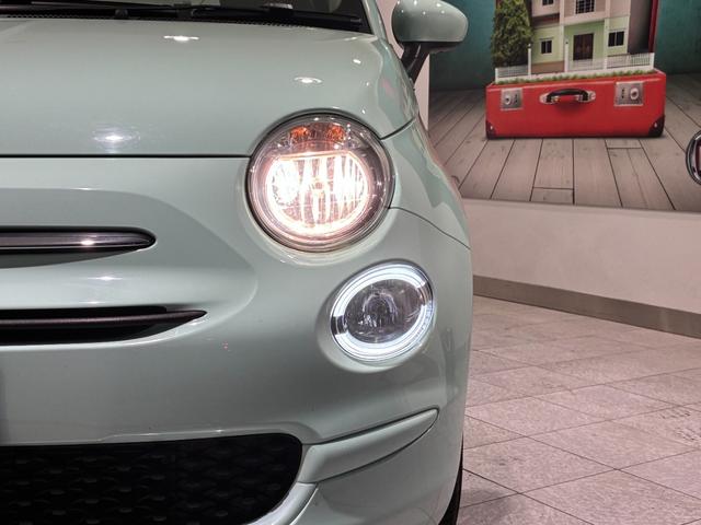 500 1.2 ポップ ETC ドラレコ前後 ワンオーナー 禁煙 正規認定中古車 弊社ユーザー仕入車両 チェック柄ファブリックシート AppleCarPlay&AndroidAuto対応オーディオ 本革巻きステアリング(10枚目)