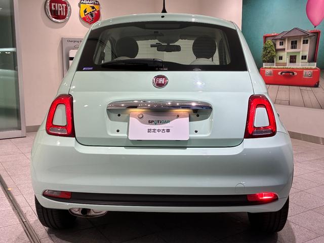 500 1.2 ポップ ETC ドラレコ前後 ワンオーナー 禁煙 正規認定中古車 弊社ユーザー仕入車両 チェック柄ファブリックシート AppleCarPlay&AndroidAuto対応オーディオ 本革巻きステアリング(12枚目)