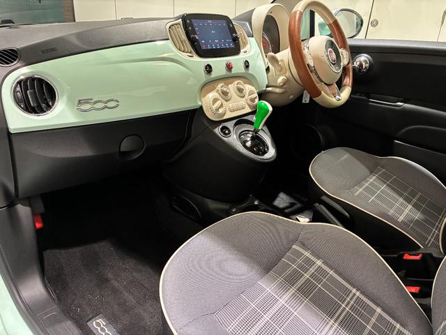 500 1.2 ポップ ETC ドラレコ前後 ワンオーナー 禁煙 正規認定中古車 弊社ユーザー仕入車両 チェック柄ファブリックシート AppleCarPlay&AndroidAuto対応オーディオ 本革巻きステアリング(21枚目)