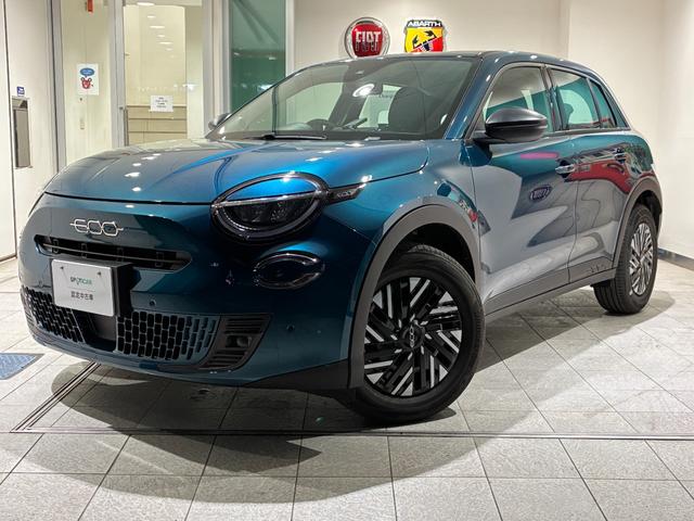 600ハイブリッド ベースグレード 弊社代車使用車 1オーナー(2枚目)