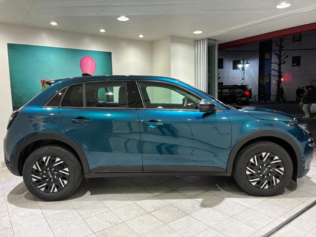 600ハイブリッド ベースグレード 弊社代車使用車 1オーナー(5枚目)