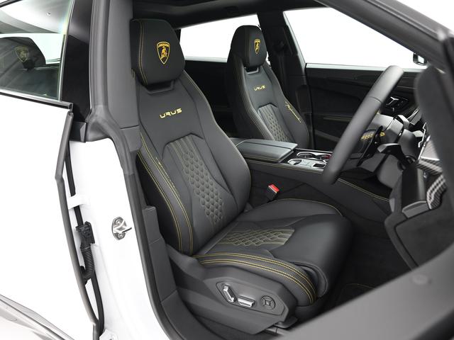 ウルス ペルフォルマンテ　Ｌａｍｂｏｒｇｈｉｎｉ認定中古車　メーカー保証付　ロードアシスタンス　Ｓｅｌｅｚｉｏｎｅ　Ｌａｍｂｏｒｇｈｉｎｉ　Ｃｅｒｔｉｆｉｅｄ　Ｐｒｅ－Ｏｗｎｅｄ（8枚目）
