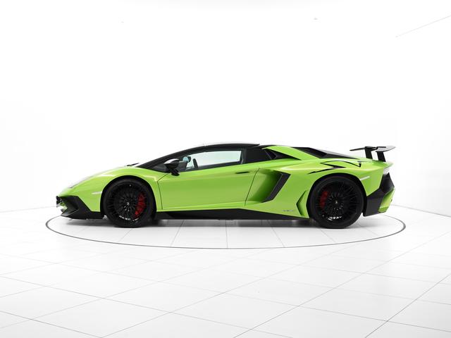 アヴェンタドール LP700-4ロードスターの中古車を探す アヴェンタドール LP700-4ロードスターの中古車を探す