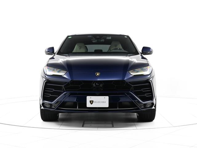 ウルス ４．０　４ＷＤ　Ｂｌｕ　Ａｓｔｒａｅｕｓ　Ｌａｍｂｏｒｇｈｉｎｉ認定中古車　メーカー保証付　ロードアシスタンス　Ｓｅｌｅｚｉｏｎｅ　Ｌａｍｂｏｒｇｈｉｎｉ　Ｃｅｒｔｉｆｉｅｄ　Ｐｒｅ－Ｏｗｎｅｄ（2枚目）