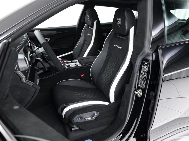 ウルス 　Ｐｅｒｆｏｒｍａｎｔｅ　Ｌａｍｂｏｒｇｈｉｎｉ認定中古車　メーカー保証付　ロードアシスタンス　Ｓｅｌｅｚｉｏｎｅ　Ｌａｍｂｏｒｇｈｉｎｉ　Ｃｅｒｔｉｆｉｅｄ　Ｐｒｅ－Ｏｗｎｅｄ（13枚目）