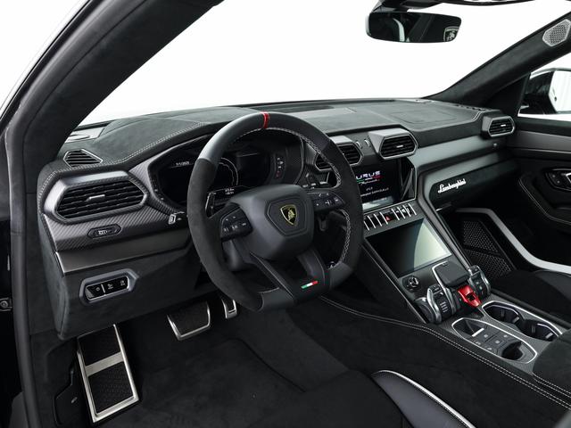 ウルス 　Ｐｅｒｆｏｒｍａｎｔｅ　Ｌａｍｂｏｒｇｈｉｎｉ認定中古車　メーカー保証付　ロードアシスタンス　Ｓｅｌｅｚｉｏｎｅ　Ｌａｍｂｏｒｇｈｉｎｉ　Ｃｅｒｔｉｆｉｅｄ　Ｐｒｅ－Ｏｗｎｅｄ（21枚目）