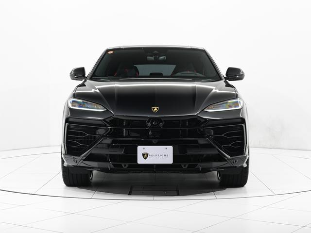 ランボルギーニ Lamborghini ウルスS メンテナンスキット　非売品 アクセサリー | Lamborghini.com