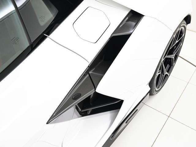 レヴエルト ６．５　４ＷＤ　Ｂｉａｎｃｏ　Ａｓｏｐｏ　Ｌａｍｂｏｒｇｈｉｎｉ認定中古車　メーカー保証付　ロードアシスタンス　Ｓｅｌｅｚｉｏｎｅ　Ｌａｍｂｏｒｇｈｉｎｉ　Ｃｅｒｔｉｆｉｅｄ　Ｐｒｅ－Ｏｗｎｅｄ（35枚目）