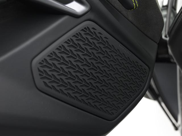 レヴエルト 6.5 4WD Grigio Hati Lamborghini認定中古車 メーカー保証付 ロードアシスタンス Selezione Lamborghini Certified Pre-Owned(12枚目)