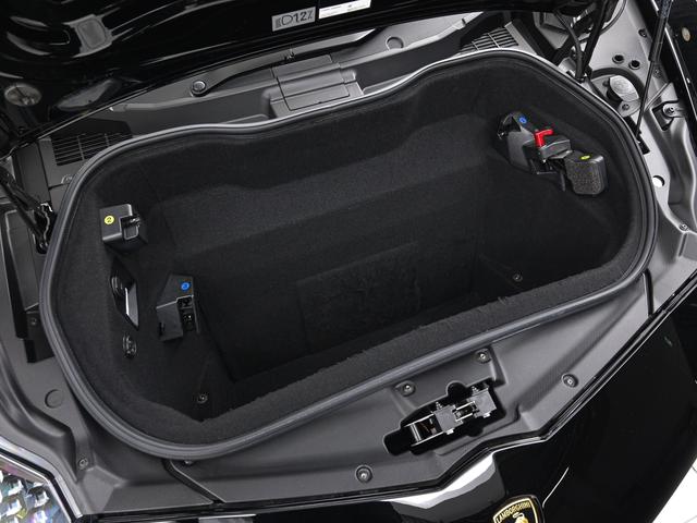 アヴェンタドール Sロードスター Lamborghini認定中古車 メーカー保証付 ロードアシスタンス Selezione Lamborghini Certified Pre-Owned(11枚目)