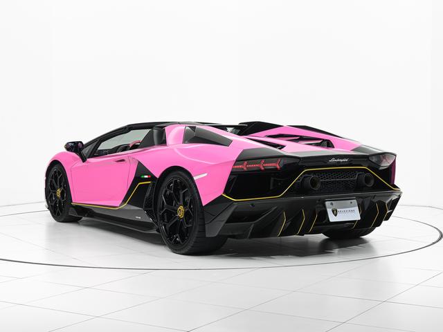 アヴェンタドール LP780-4ウルティメ 4WD Rosa Babi Lamborghini認定中古車 メーカー保証付 ロードアシスタンス Selezione Lamborghini Certified Pre-Owned(8枚目)