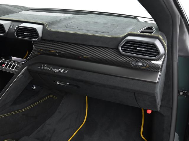 ウルス ペルフォルマンテ Lamborghini認定中古車 メーカー保証付 ロードアシスタンス Selezione Lamborghini Certified Pre-Owned(19枚目)
