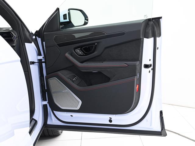 ウルス SE Lamborghini認定中古車 メーカー保証付 ロードアシスタンス Selezione Lamborghini Certified Pre-Owned(10枚目)