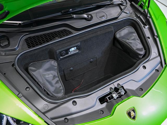 ウラカン EVOスパイダー Lamborghini認定中古車 メーカー保証付 ロードアシスタンス Selezione Lamborghini Certified Pre-Owned(10枚目)