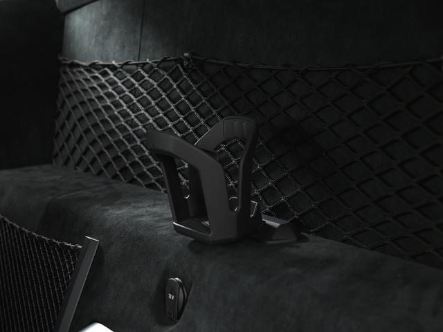 アヴェンタドール ＳＶ　４ＷＤ　Ｂｉａｎｃｏ　Ｉｓｉｓ　Ｌａｍｂｏｒｇｈｉｎｉ認定中古車　メーカー保証付　ロードアシスタンス　Ｓｅｌｅｚｉｏｎｅ　Ｌａｍｂｏｒｇｈｉｎｉ　Ｃｅｒｔｉｆｉｅｄ　Ｐｒｅ－Ｏｗｎｅｄ（17枚目）