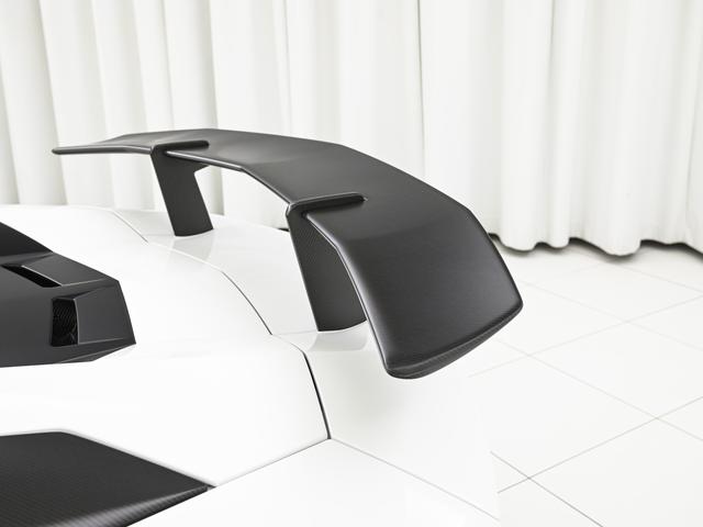 アヴェンタドール ＳＶ　４ＷＤ　Ｂｉａｎｃｏ　Ｉｓｉｓ　Ｌａｍｂｏｒｇｈｉｎｉ認定中古車　メーカー保証付　ロードアシスタンス　Ｓｅｌｅｚｉｏｎｅ　Ｌａｍｂｏｒｇｈｉｎｉ　Ｃｅｒｔｉｆｉｅｄ　Ｐｒｅ－Ｏｗｎｅｄ（35枚目）