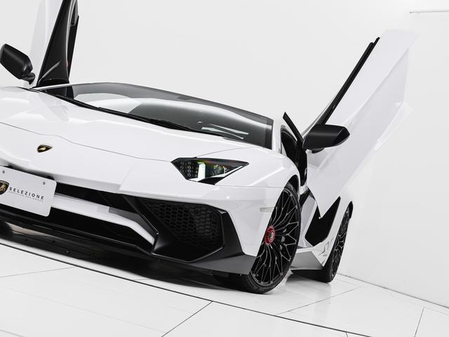 アヴェンタドール ＳＶ　４ＷＤ　Ｂｉａｎｃｏ　Ｉｓｉｓ　Ｌａｍｂｏｒｇｈｉｎｉ認定中古車　メーカー保証付　ロードアシスタンス　Ｓｅｌｅｚｉｏｎｅ　Ｌａｍｂｏｒｇｈｉｎｉ　Ｃｅｒｔｉｆｉｅｄ　Ｐｒｅ－Ｏｗｎｅｄ（38枚目）