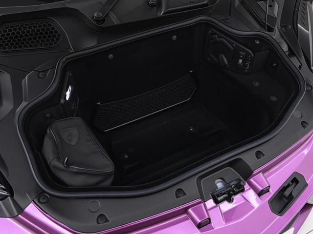 レヴエルト 6.5 4WD Viola 30Th Lamborghini認定中古車 メーカー保証付 ロードアシスタンス Selezione Lamborghini Certified Pre-Owned(10枚目)
