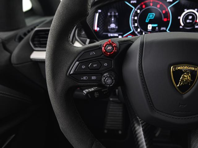 レヴエルト 6.5 4WD Viola 30Th Lamborghini認定中古車 メーカー保証付 ロードアシスタンス Selezione Lamborghini Certified Pre-Owned(20枚目)