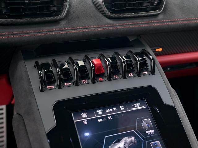 ウラカン テクニカ (LDF) Grigio Telesto Lamborghini認定中古車 メーカー保証付 ロードアシスタンス Selezione Lamborghini Certified Pre-Owned(23枚目)