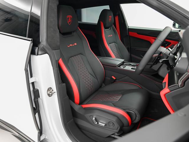 ウルス Ｓ　Ｌａｍｂｏｒｇｈｉｎｉ認定中古車　メーカー保証付　ロードアシスタンス　Ｓｅｌｅｚｉｏｎｅ　Ｌａｍｂｏｒｇｈｉｎｉ　Ｃｅｒｔｉｆｉｅｄ　Ｐｒｅ－Ｏｗｎｅｄ（11枚目）