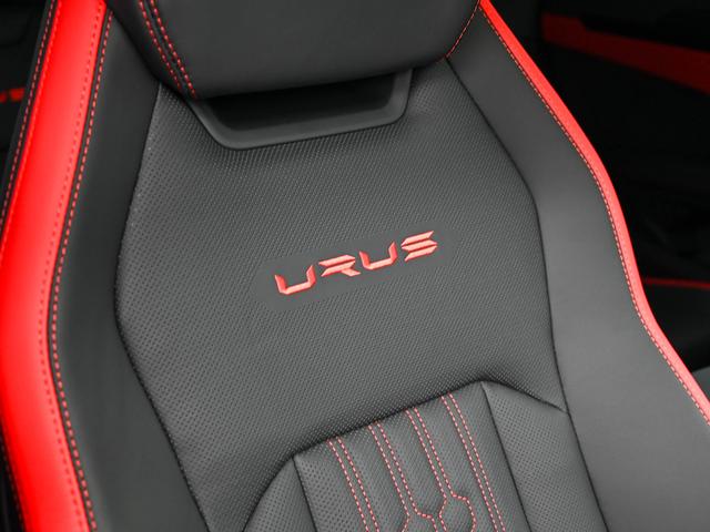 ウルス Ｓ　Ｌａｍｂｏｒｇｈｉｎｉ認定中古車　メーカー保証付　ロードアシスタンス　Ｓｅｌｅｚｉｏｎｅ　Ｌａｍｂｏｒｇｈｉｎｉ　Ｃｅｒｔｉｆｉｅｄ　Ｐｒｅ－Ｏｗｎｅｄ（12枚目）