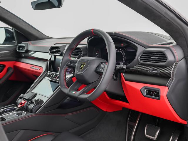 ウルス Ｓ　Ｌａｍｂｏｒｇｈｉｎｉ認定中古車　メーカー保証付　ロードアシスタンス　Ｓｅｌｅｚｉｏｎｅ　Ｌａｍｂｏｒｇｈｉｎｉ　Ｃｅｒｔｉｆｉｅｄ　Ｐｒｅ－Ｏｗｎｅｄ（19枚目）