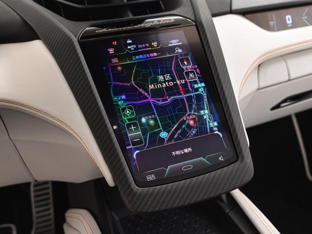 レヴエルト ６．５　４ＷＤ　Ａｒａｎｃｉｏ　Ａｎｔｈａｅｕｓ　Ｌａｍｂｏｒｇｈｉｎｉ認定中古車　メーカー保証付　ロードアシスタンス　Ｓｅｌｅｚｉｏｎｅ　Ｌａｍｂｏｒｇｈｉｎｉ　Ｃｅｒｔｉｆｉｅｄ　Ｐｒｅ－Ｏｗｎｅｄ（24枚目）