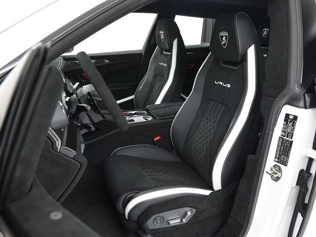 ウルス ペルフォルマンテ Lamborghini認定中古車 メーカー保証付 ロードアシスタンス Selezione Lamborghini Certified Pre-Owned(13枚目)