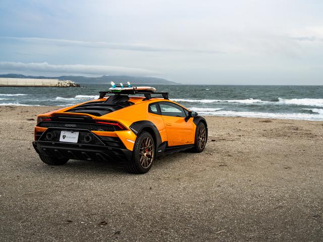 ウラカン 　Ｓｔｅｒｒａｔｏ　Ｌａｍｂｏｒｇｈｉｎｉ認定中古車　メーカー保証付　ロードアシスタンス　Ｓｅｌｅｚｉｏｎｅ　Ｌａｍｂｏｒｇｈｉｎｉ　Ｃｅｒｔｉｆｉｅｄ　Ｐｒｅ－Ｏｗｎｅｄ（3枚目）