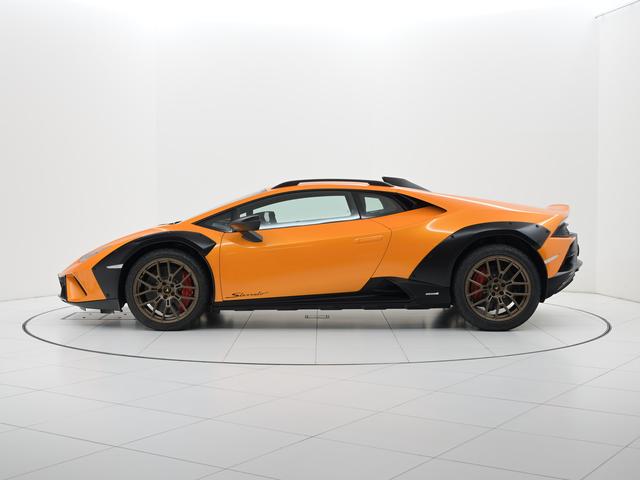 ウラカン 　Ｓｔｅｒｒａｔｏ　Ｌａｍｂｏｒｇｈｉｎｉ認定中古車　メーカー保証付　ロードアシスタンス　Ｓｅｌｅｚｉｏｎｅ　Ｌａｍｂｏｒｇｈｉｎｉ　Ｃｅｒｔｉｆｉｅｄ　Ｐｒｅ－Ｏｗｎｅｄ（10枚目）