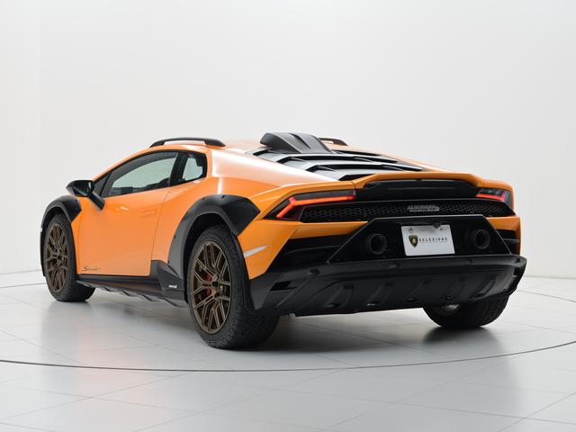 ウラカン 　Ｓｔｅｒｒａｔｏ　Ｌａｍｂｏｒｇｈｉｎｉ認定中古車　メーカー保証付　ロードアシスタンス　Ｓｅｌｅｚｉｏｎｅ　Ｌａｍｂｏｒｇｈｉｎｉ　Ｃｅｒｔｉｆｉｅｄ　Ｐｒｅ－Ｏｗｎｅｄ（11枚目）