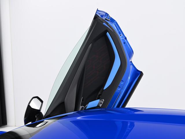 レヴエルト ６．５　４ＷＤ　Ｂｌｕ　Ｅｌｉａｄｉ　Ｌａｍｂｏｒｇｈｉｎｉ認定中古車　メーカー保証付　ロードアシスタンス　Ｓｅｌｅｚｉｏｎｅ　Ｌａｍｂｏｒｇｈｉｎｉ　Ｃｅｒｔｉｆｉｅｄ　Ｐｒｅ－Ｏｗｎｅｄ（12枚目）