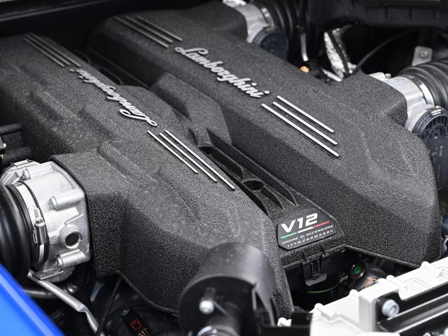 レヴエルト ６．５　４ＷＤ　Ｂｌｕ　Ｅｌｉａｄｉ　Ｌａｍｂｏｒｇｈｉｎｉ認定中古車　メーカー保証付　ロードアシスタンス　Ｓｅｌｅｚｉｏｎｅ　Ｌａｍｂｏｒｇｈｉｎｉ　Ｃｅｒｔｉｆｉｅｄ　Ｐｒｅ－Ｏｗｎｅｄ（32枚目）