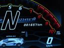 走行距離1657km。保証および車検は、2022年10月まで残っています。