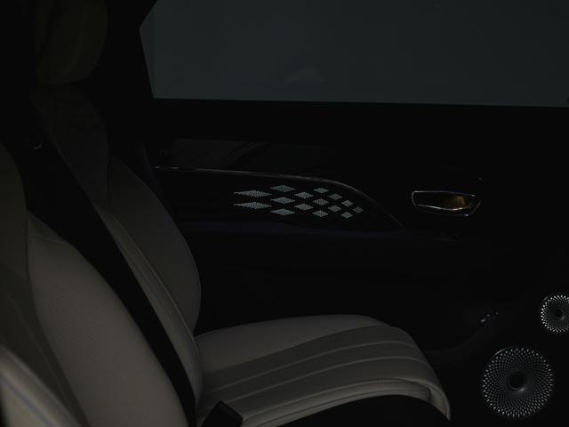 ベンテイガ EWBマリナー ベントレー認定中古車 メーカー保証付 ベントレー ケアプログラム ベントレー エマージェンシーアシスタンス CERTIFIED BY BENTLEY(37枚目)