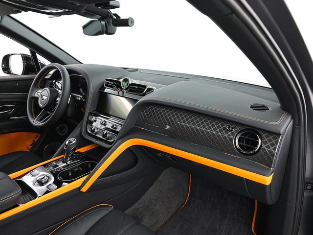 ベンテイガ Ｓブラックエディション　ベントレー認定中古車　メーカー保証付　ベントレー　ケアプログラム　ベントレー　エマージェンシーアシスタンス　ＣＥＲＴＩＦＩＥＤ　ＢＹ　ＢＥＮＴＬＥＹ（15枚目）
