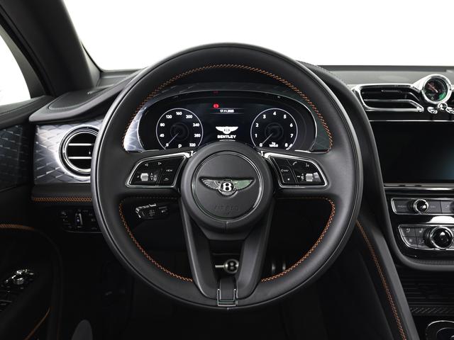 ベンテイガ V8 ベントレー認定中古車 メーカー保証付 ベントレー ケアプログラム ベントレー エマージェンシーアシスタンス CERTIFIED BY BENTLEY(12枚目)