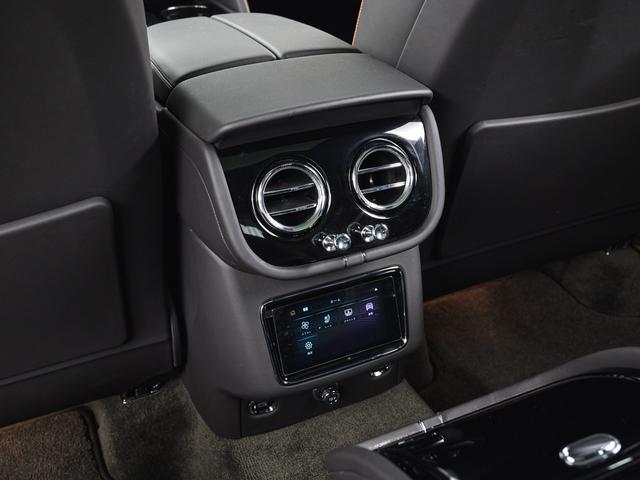 ベンテイガ V8 ベントレー認定中古車 メーカー保証付 ベントレー ケアプログラム ベントレー エマージェンシーアシスタンス CERTIFIED BY BENTLEY(19枚目)