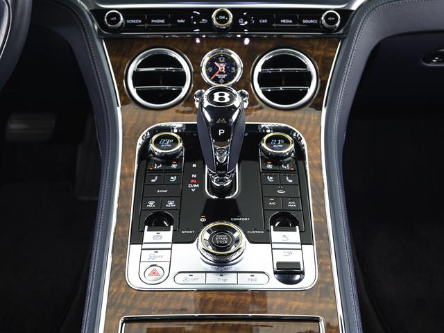 コンチネンタル GT V8 ベントレー認定中古車 メーカー保証付 ベントレー ケアプログラム ベントレー エマージェンシーアシスタンス CERTIFIED BY BENTLEY(14枚目)