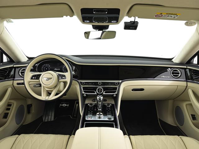 フライングスパー ハイブリッド　アズール　ベントレー認定中古車　メーカー保証付　ベントレー　ケアプログラム　ベントレー　エマージェンシーアシスタンス　ＣＥＲＴＩＦＩＥＤ　ＢＹ　ＢＥＮＴＬＥＹ（11枚目）