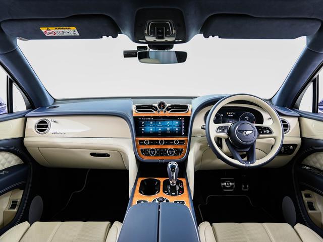 ベンテイガ EWBアズール ベントレー認定中古車 メーカー保証付 ベントレー ケアプログラム ベントレー エマージェンシーアシスタンス CERTIFIED BY BENTLEY(11枚目)