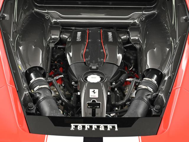 ４８８ピスタ ベースグレード　２０インチ鍛造ホイール　レーシングシート　ＬＥＤカーボンステアリング　サスペンションリフター　アルカンターラ仕上げ（4枚目）