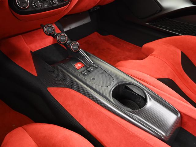 Ｆ１２ｔｄｆ 　フェラーリ認定中古車　メーカー保証付　フェラーリ・ロードサイドアシスタンス　Ｆｅｒｒａｒｉ　Ａｐｐｒｏｖｅｄ（17枚目）