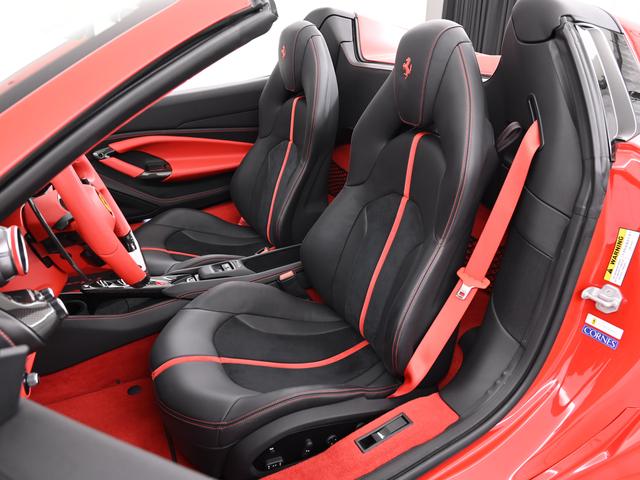 F8スパイダー F1 DCT Apple Car Play ADAS フェラーリ認定中古車 メーカー保証付 フェラーリ・ロードサイドアシスタンス Ferrari Approved(3枚目)