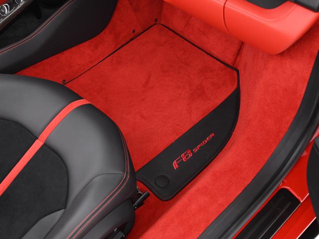 F8スパイダー F1 DCT Apple Car Play ADAS フェラーリ認定中古車 メーカー保証付 フェラーリ・ロードサイドアシスタンス Ferrari Approved(15枚目)
