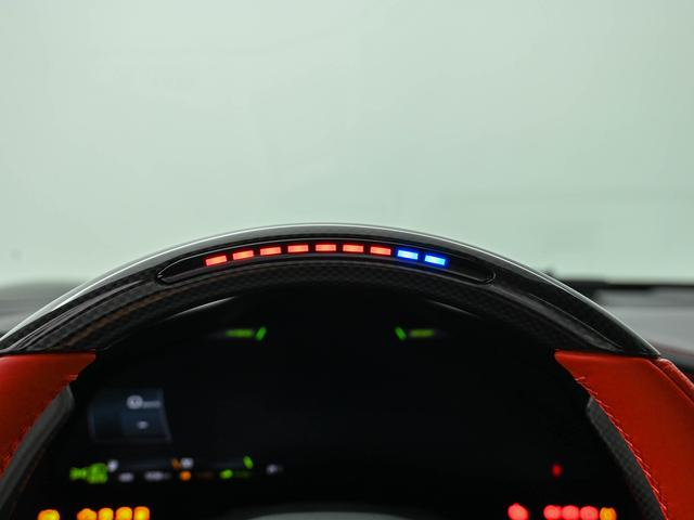 ＳＦ９０ストラダーレ Ｆ１　ＤＣＴ　Ｅ４ＷＤ　Ｃａｎｎａ　Ｄｉ　Ｆｕｃｉｌｅ　フェラーリ認定中古車　メーカー保証付　フェラーリ・ロードサイドアシスタンス　Ｆｅｒｒａｒｉ　Ａｐｐｒｏｖｅｄ（15枚目）