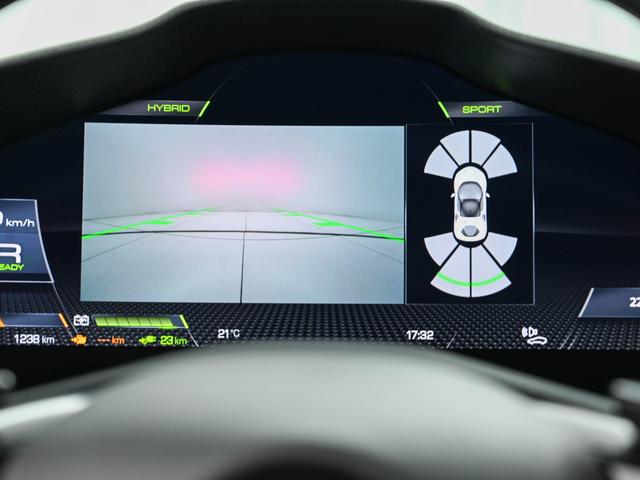 ＳＦ９０ストラダーレ Ｆ１　ＤＣＴ　Ｅ４ＷＤ　Ｃａｎｎａ　Ｄｉ　Ｆｕｃｉｌｅ　フェラーリ認定中古車　メーカー保証付　フェラーリ・ロードサイドアシスタンス　Ｆｅｒｒａｒｉ　Ａｐｐｒｏｖｅｄ（19枚目）